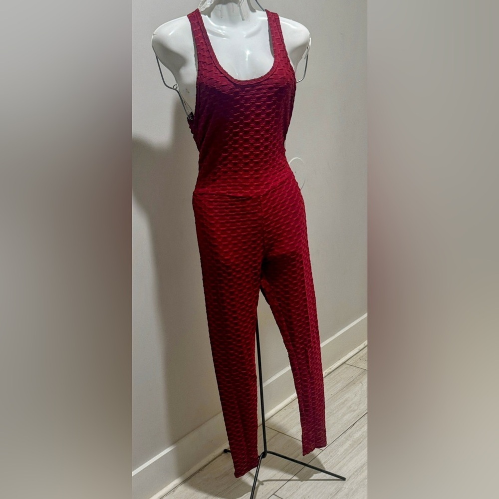 Love J Textured Red Jumpsuit great for exercising size S
